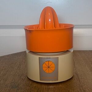 Vintage Hamilton Beach Orange Juicer